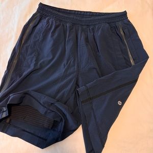 Lululemon 9" pace breaker short with luxtreme liner - navy